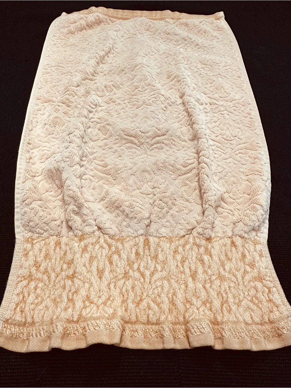 Bianca Exclusive VINTAGE Bath Towels (2) & Hand Towel Set in Champagne & Gold